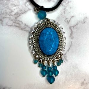 Pendant necklace